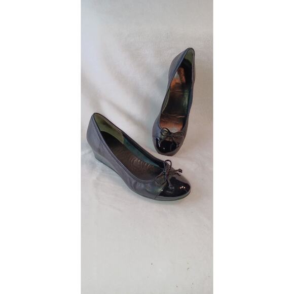 Cole Haan Black Leather Patent Toe Shoes Cushioned Sole Size 8 B Wedge - Picture 1 of 9